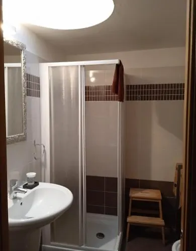 Eden Bed & Breakfast *