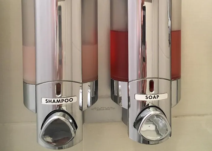 Eden Bed & Breakfast *